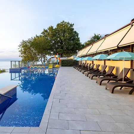 Cozy Stacaravan In Glavotok 4* Brzac