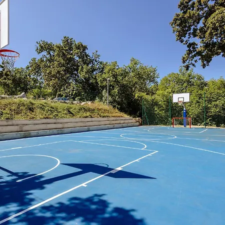 Campingplatz Cozy Stacaravan In Glavotok