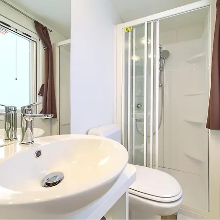 Cozy Stacaravan In Glavotok 4*