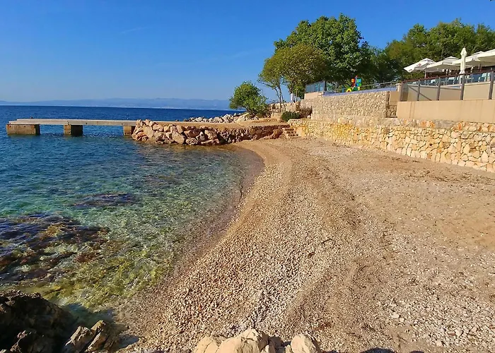 Κάμπινγκ Cozy Stacaravan In Glavotok Brzac